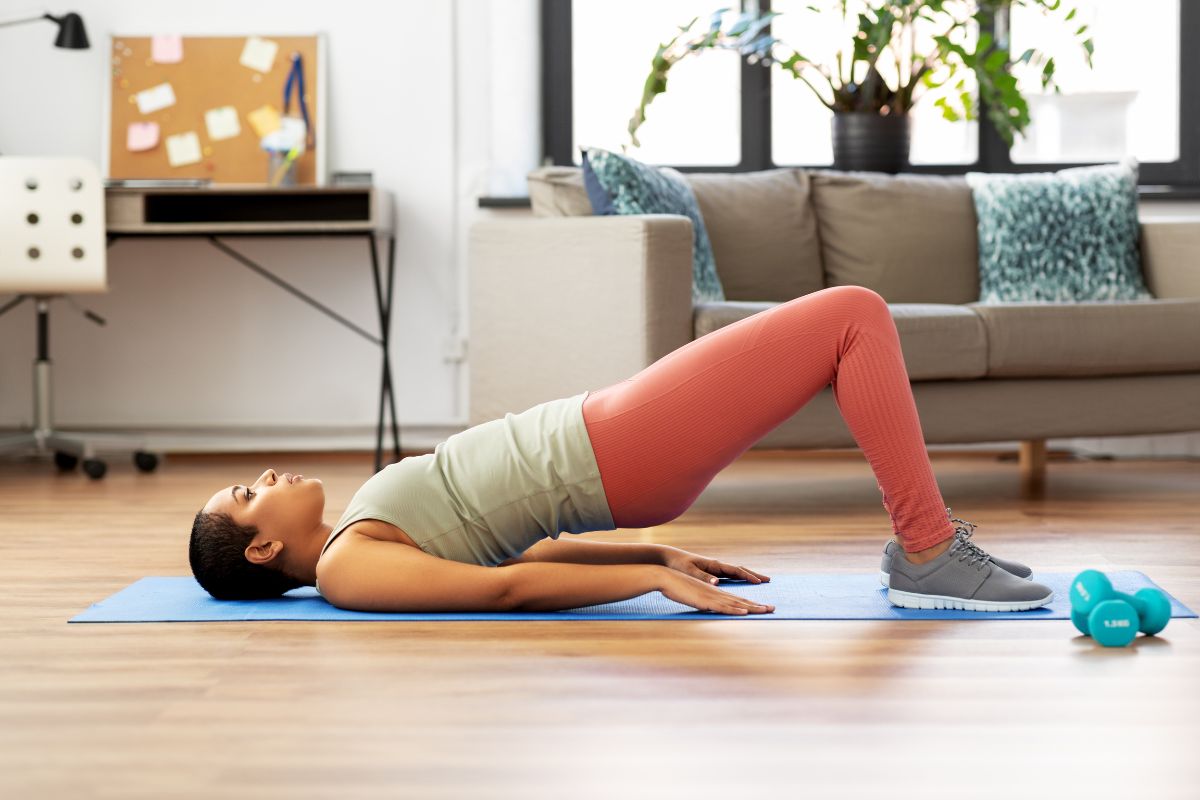 woman doing pelvic floor strengthening exercises